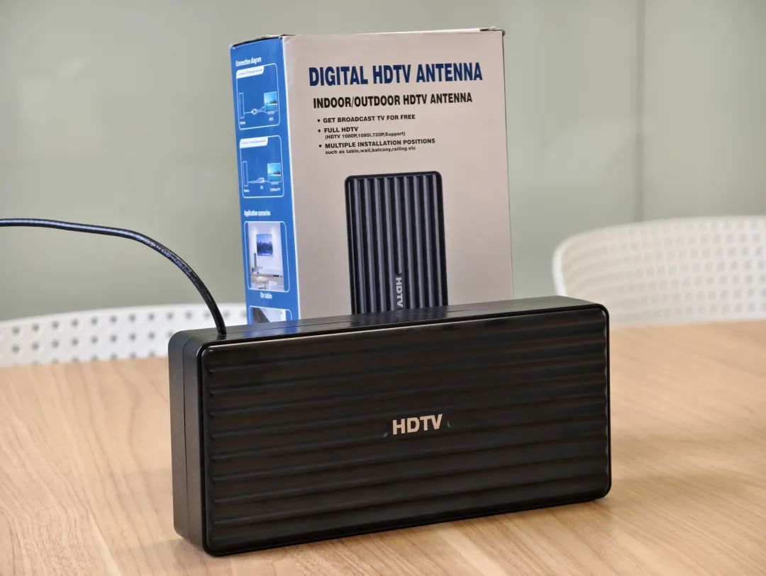 给电视插根铁丝就能白嫖电视台?这招竟然真的有用