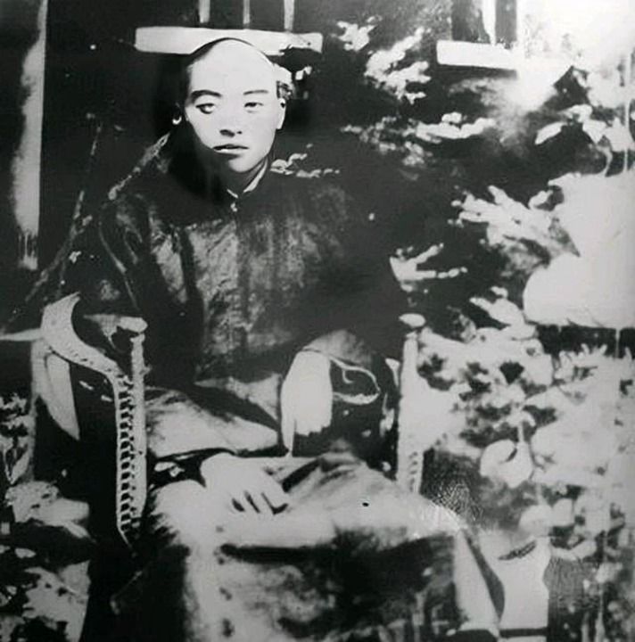 青年时期的杨靖宇（资料图片）。新华社发