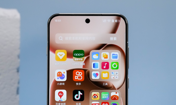 OPPO Find X8s评测:轻薄旗舰的小屏革命与全能进化