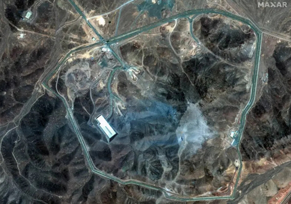 爆炸后的福尔道地下核设施 麦克萨科技公司卫星图像
