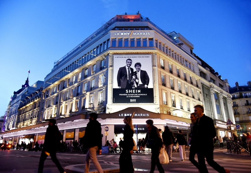 11月8日,法国巴黎,BHV商场内的Shein门店。 IC Photo