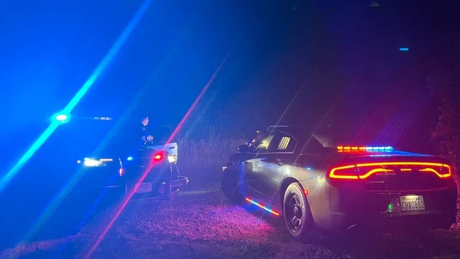 △當(dāng)?shù)鼐秸龑姍C墜毀事故采取應(yīng)對措施