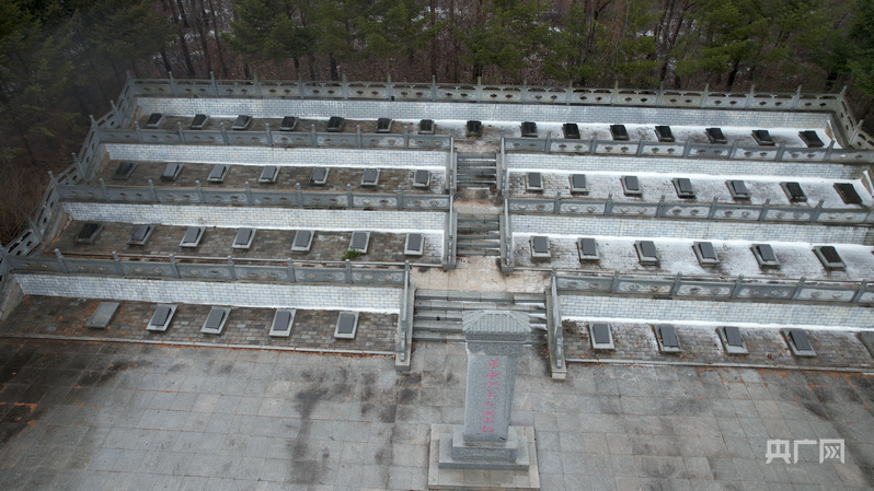 碱厂镇烈士陵园，郭凤岐安葬于此