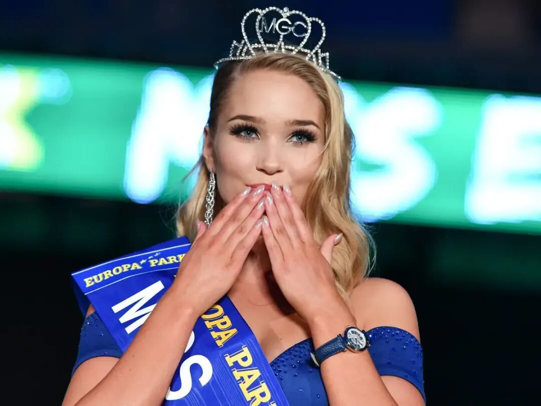 阿尔娜·伊尔·琼斯多蒂尔