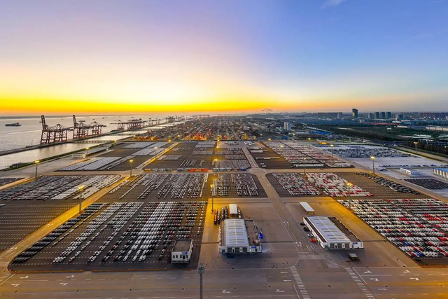 别被丰田财报骗了!卖车业务利润暴跌26%,赚钱的是这两个隐藏生意