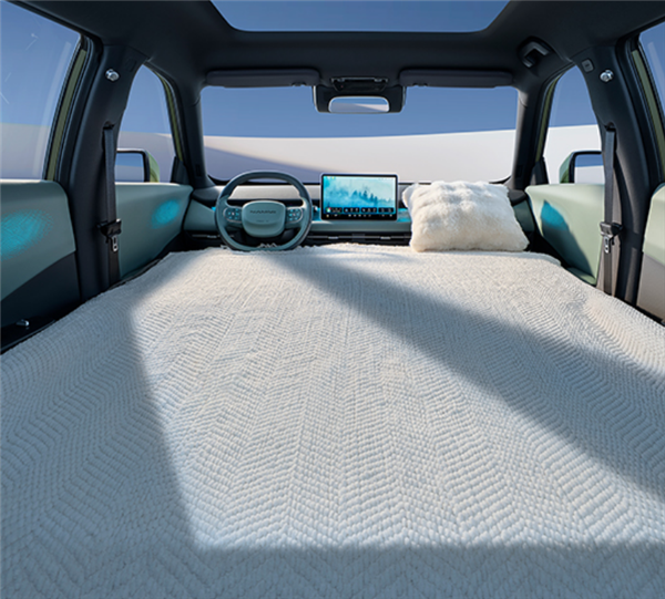 8.99万配同级独有天地门!东风纳米06三大版本怎么选 一文看懂