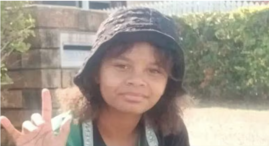 ◆澳大利亚女孩阿迪尔长期遭受网络骚扰,最终自杀身亡。