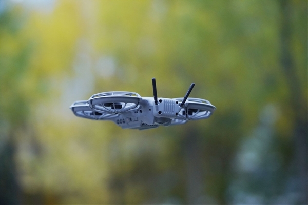 会飞的跟拍摄影师！大疆DJI Neo 2图赏