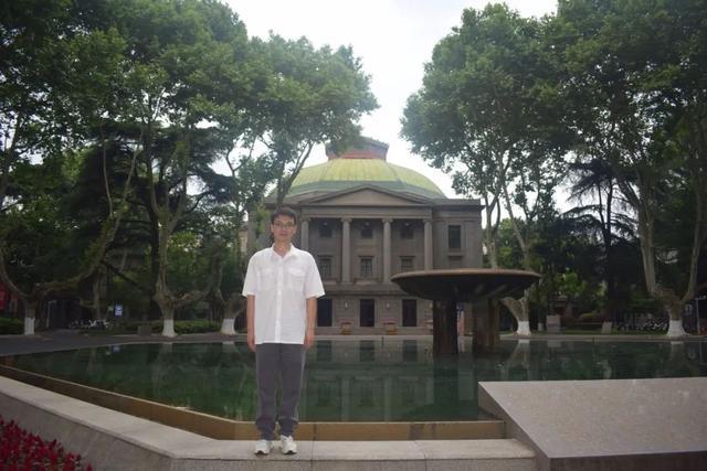 龚开喻，湖北襄阳人，哲学博士，湖北大学哲学学院讲师