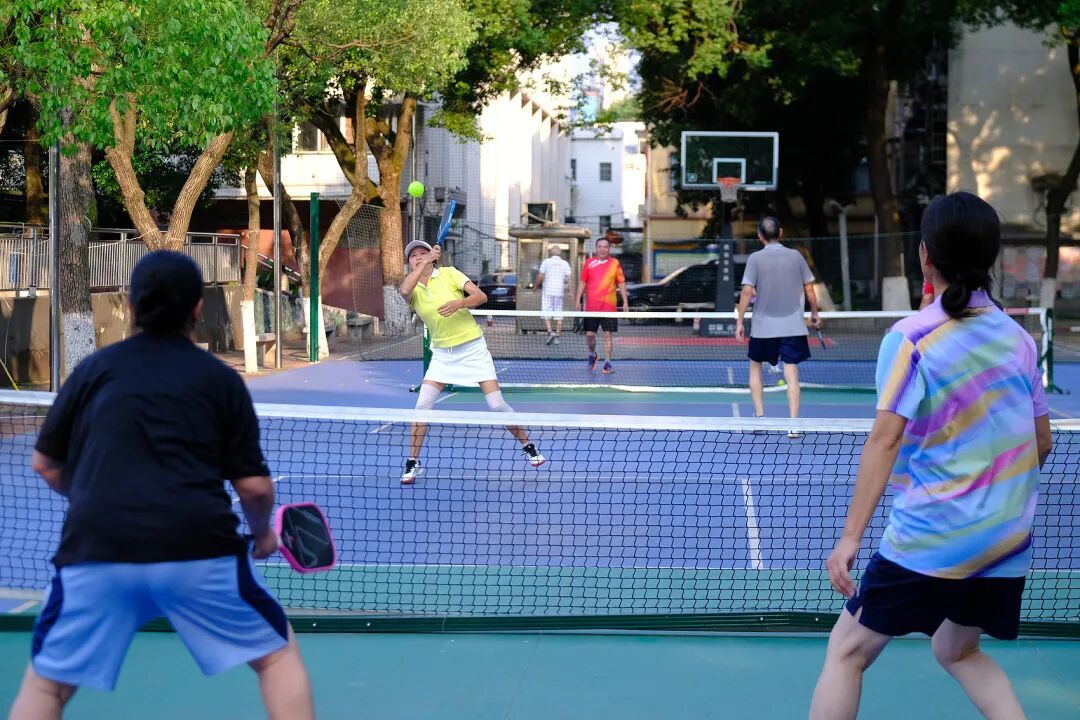 新宠运动——匹克球。(图/视觉中国)