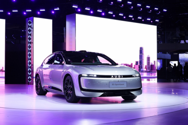 被极氪001震撼到后 奥迪也造了一款全新纯电车