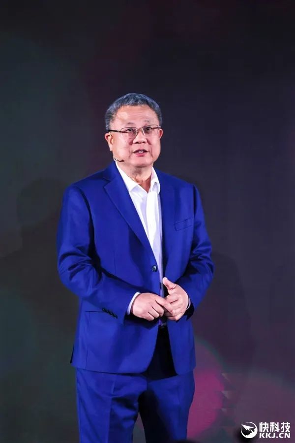 AMD雄起！AI PC确凿作念起来了 苏姿丰亲临中国盛赞