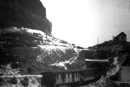 1943年6月通车的黔桂铁路,柳州到独山段