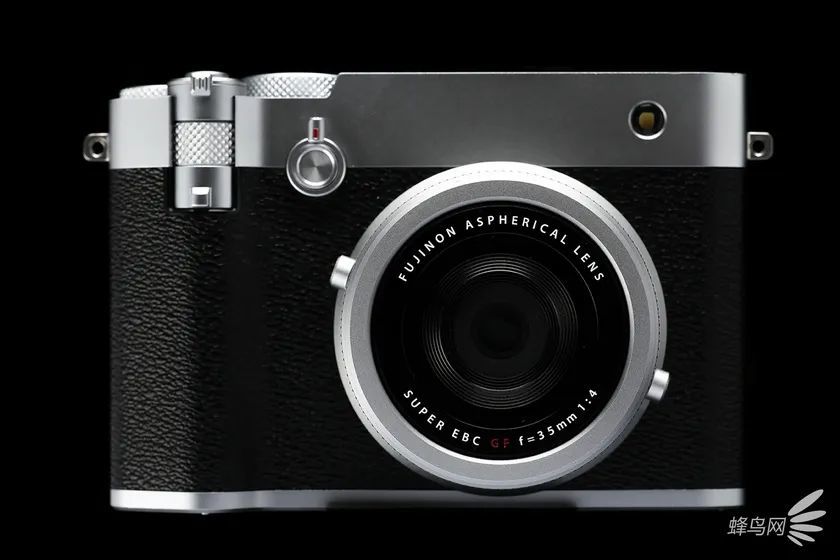 便携中画幅的极致影像 富士GFX100RF评测