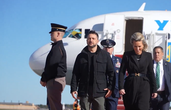 泽连斯基于当地时