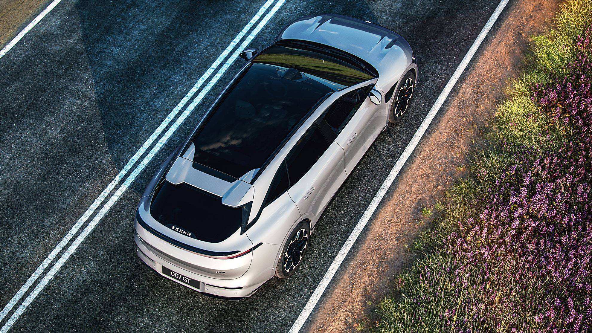 限时 19.99 万元!极氪 007 GT 正式上市,明天就能提车