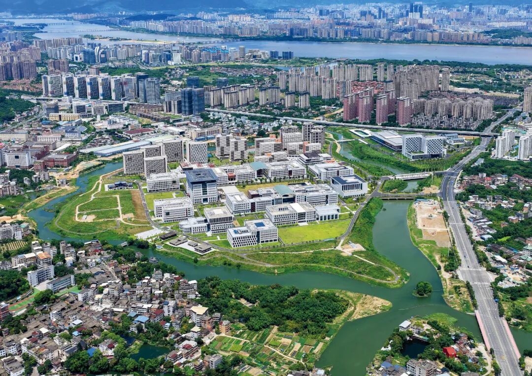位于福建福州市高新区南屿镇流洲岛的福耀科技大学 图/视觉中国