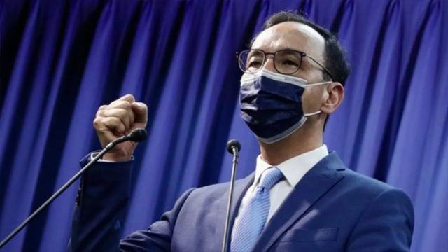 最后3个月，朱立伦将放弃党魁？蓝营铁娘子迎战，韩国瑜呼吁和平