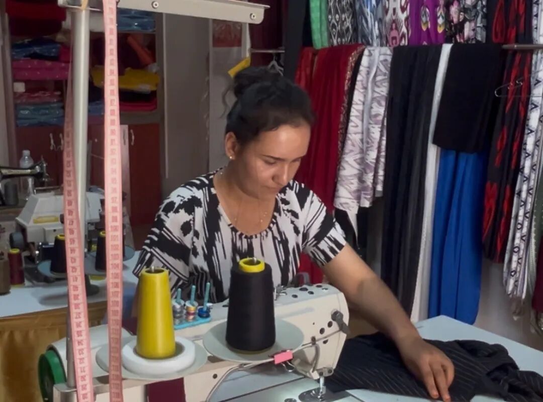 ��ʲ����٤ʦ��Ӣ������Ӣ������ά����帾Ů�ڷ�װ����æµ���Ӳ� ��