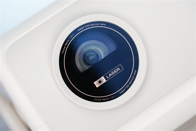 三色激光画质惊人!当贝D7X激光投影仪评测:三千元不到就能体验旗舰技术