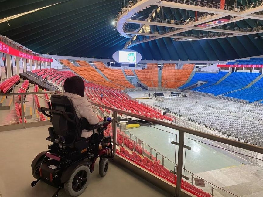 ↑广州体育馆轮椅席位