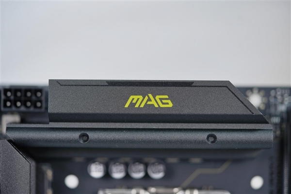 支持显卡快拆!微星B860M MORTAR WIFI主板图赏