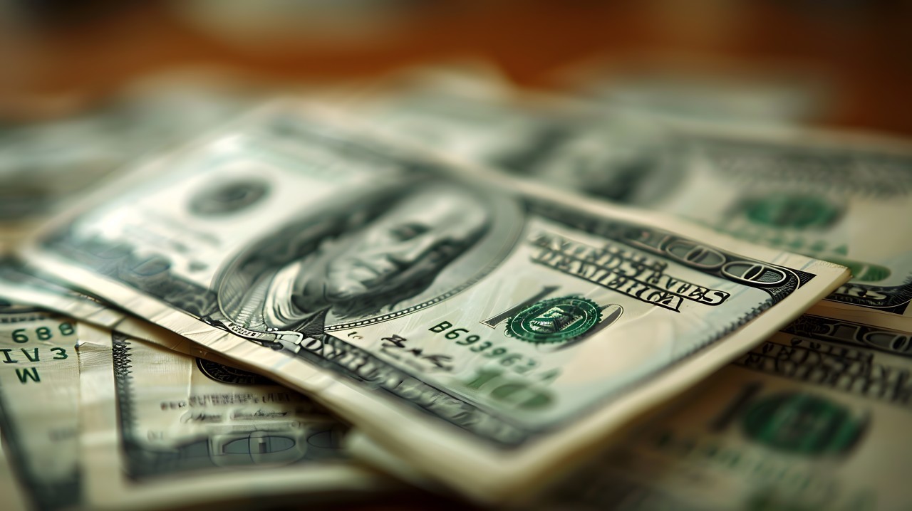 逃离”美元资产