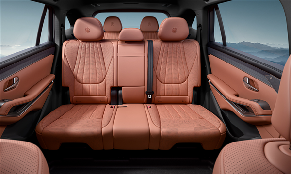 比亚迪全新双旗舰 汉L、唐L内饰官图发布:极具东方美