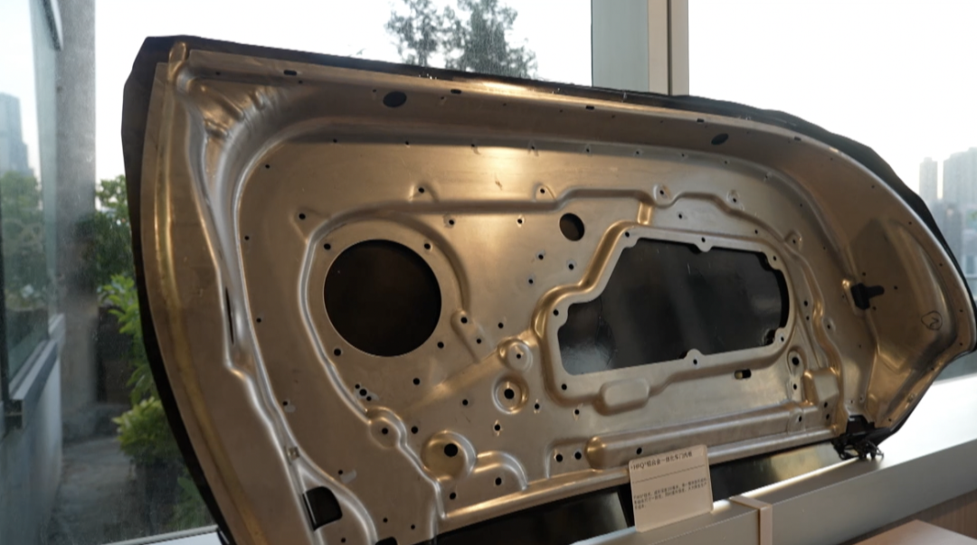 HFQ® 铝合金一体化车门内板