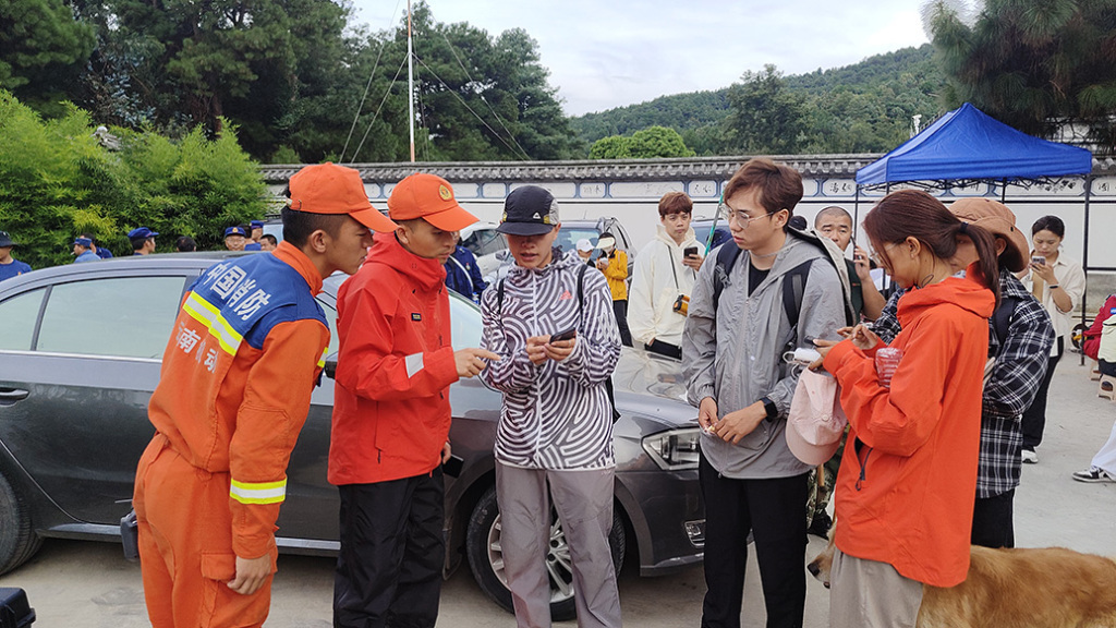 8岁自闭症男童走失超72小时,夏令营机构被调查