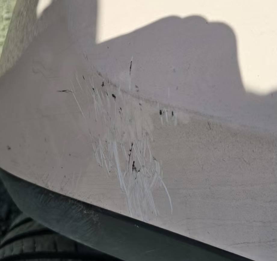 车辆被划伤的部位