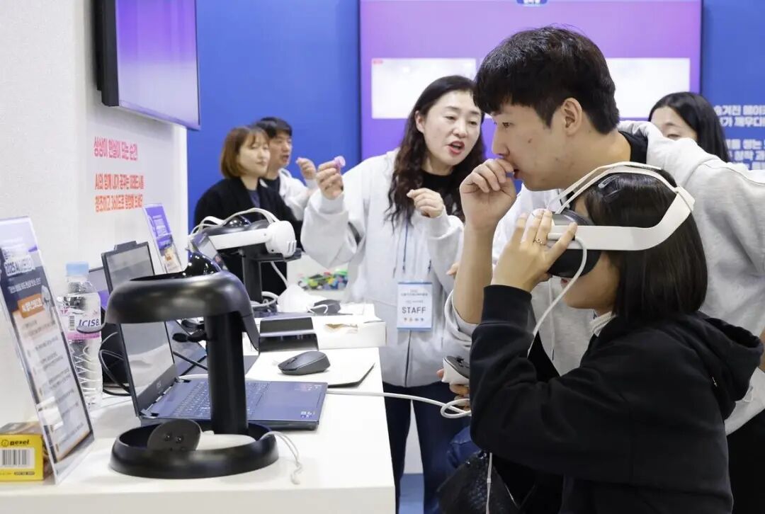 ◆韩国家长对孩子使用AI意见并不一致。