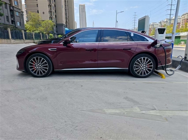 好饭不怕晚!奇瑞风云A9L试驾:油耗、舒适、智能化全无短板