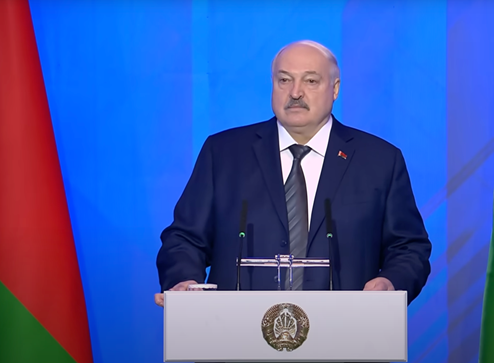 10月28日,卢卡申科在第三届明斯克欧亚安全国际会议上发表讲话。图自外媒