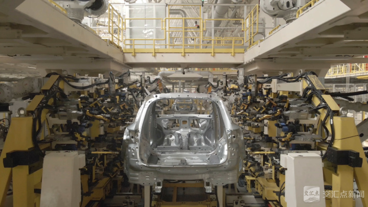 明珞装备的柔性总拼系统。