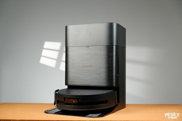 科沃斯地宝X9 PRO实测:飓风吸尘+活水滚筒洗地如何碾压传统扫地机?