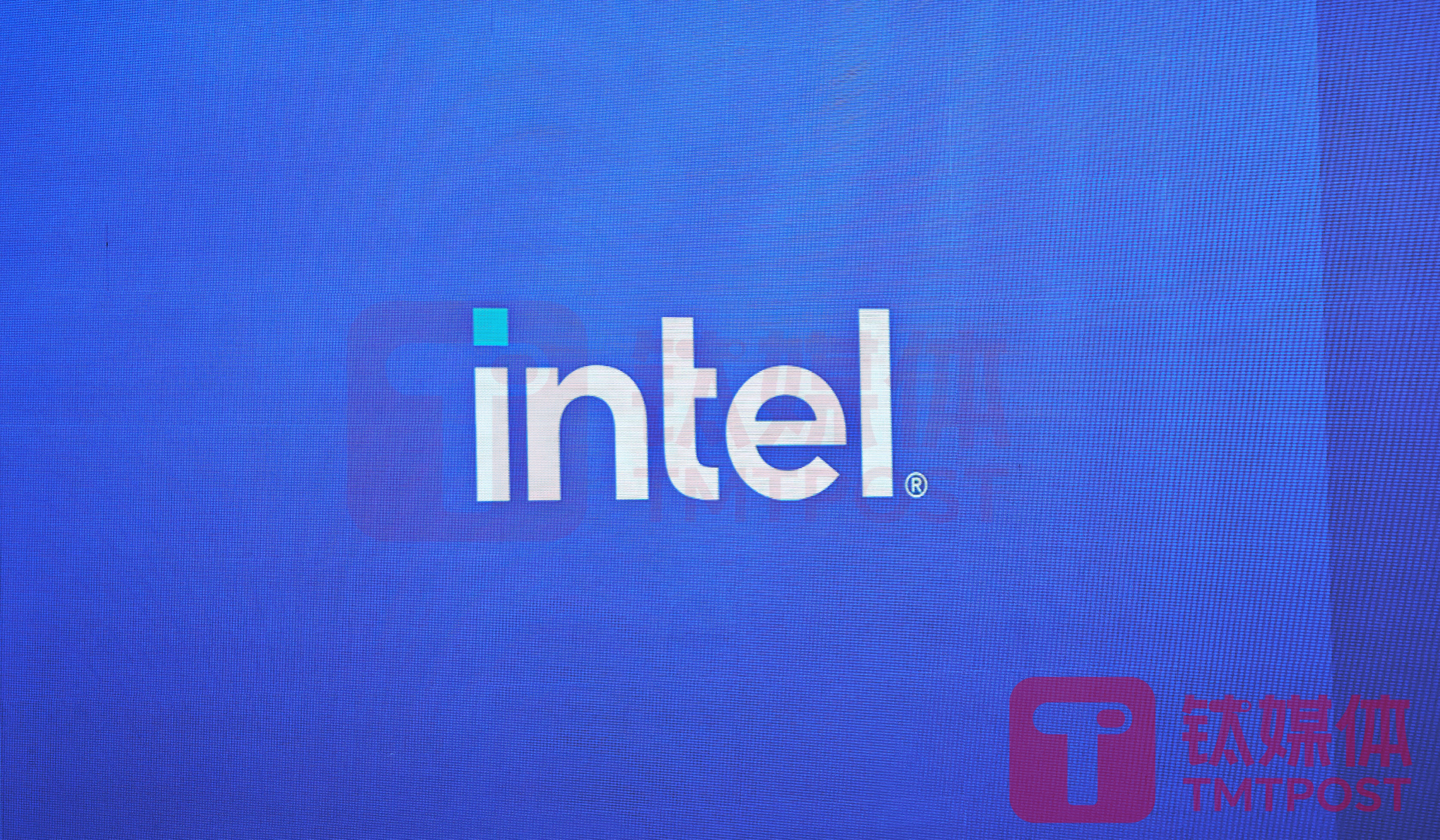 英特尔一季度营收疲软股价下跌，陈立武：当前是成败攸关的时刻｜钛媒体AGI_凤凰网