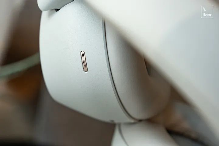 索尼 WH-1000XM6 评测:迟到三年,但索尼还是索尼