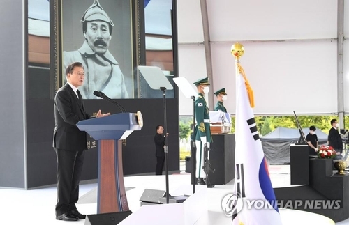 而在朝鲜民族抗日史观话语权争夺上，文在寅更是一个堪称绵里藏针的高手，除了独立军之外，甚至一度将朝鲜义勇军的传承都揽到韩国麾下