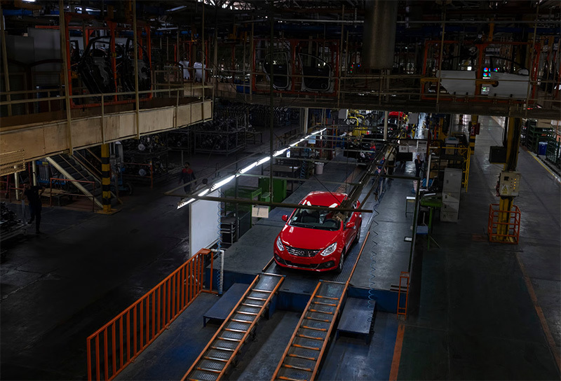 过去一段时间,由于稀土部件(电动机、制动系统和转向系统的关键材料)短缺,多家欧洲汽车供应商工厂已暂停生产。 资料图