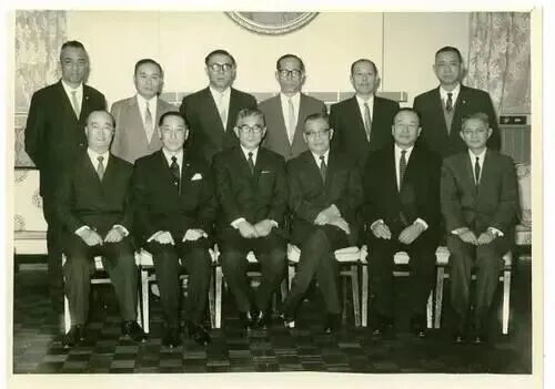 1969年于台北合影的白团成员