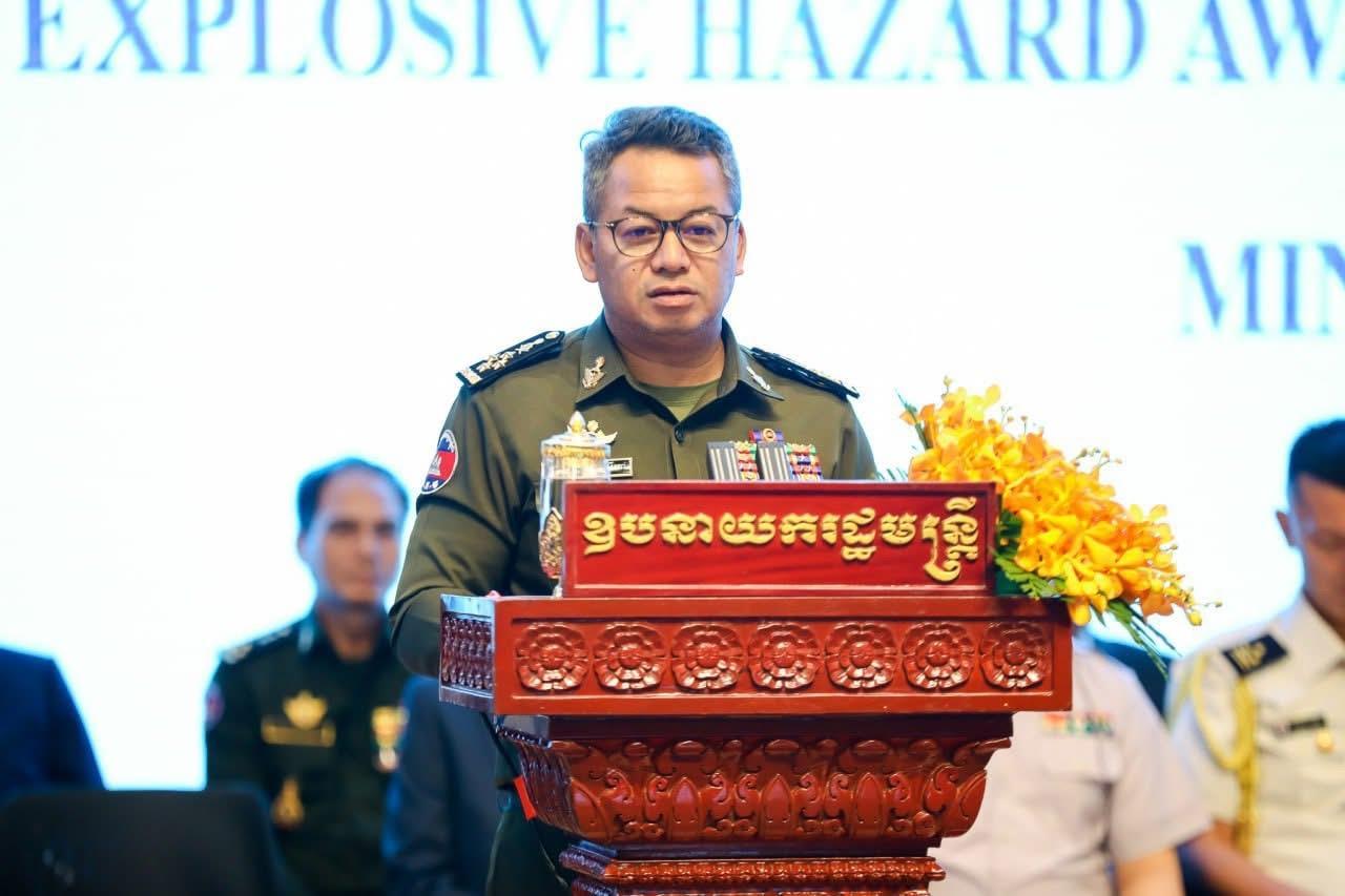 △柬埔寨副首相兼国防大臣迪西哈