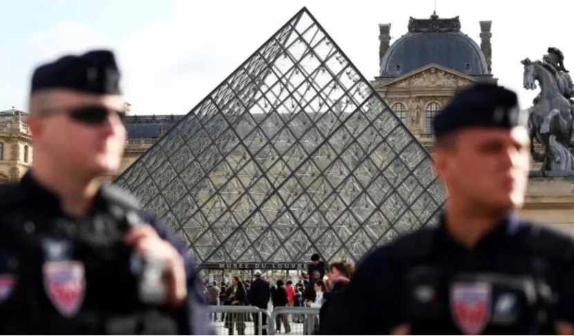 卢浮宫4名大盗被捕,竟然全是业余毛贼?