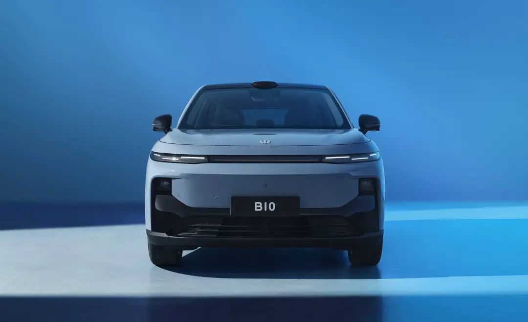 9.98 万元的零跑 B10 上市后,零跑选择给老车主退钱