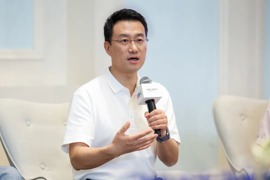 在 HDC,华为给每个走得慢的人留了座位