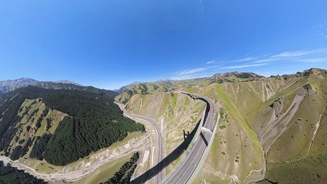 影翎Antigravity A1首发评测:飞行精准,避障灵活,玩法拉满了