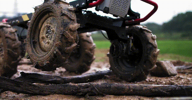 极飞发布的新农业无人车,可以让你在空调房里远程种地