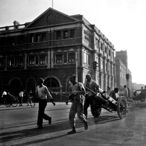 城市脚夫。方大曾 摄（方大曾纪念室供图）