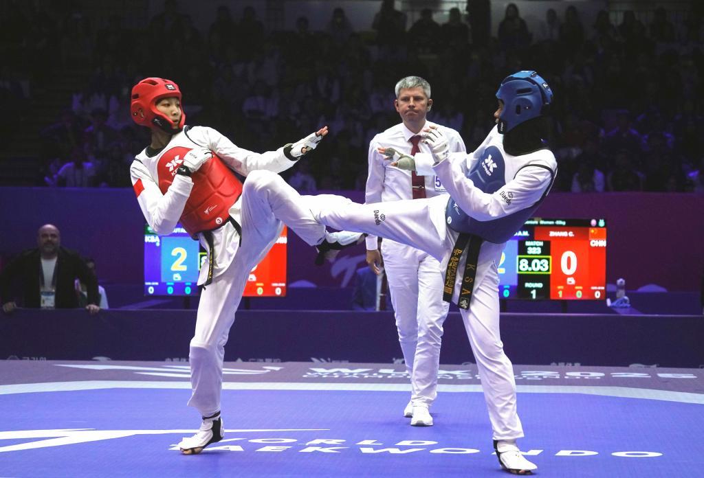 图为10月30日在江苏无锡举行的一场2025年世界跆拳道锦标赛比赛。新华社发（刘臻睿摄）