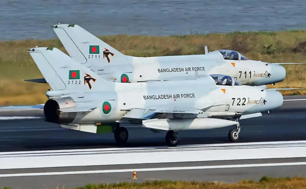 孟加拉国空军装备的歼-7战斗机。